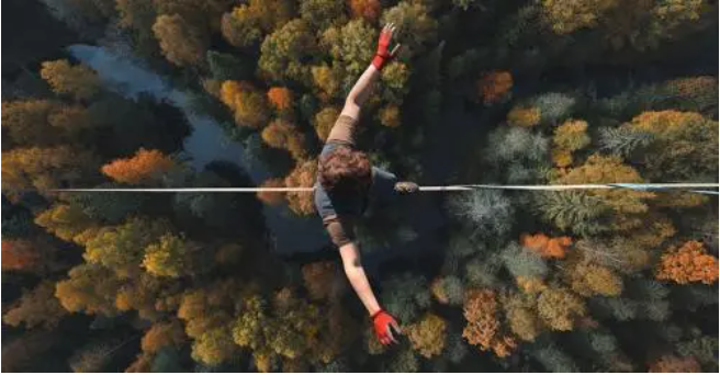 How to Stay Invested in Volatile Markets Without Losing Sleep