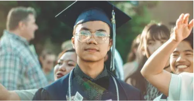 Repaying Student Loan Debt – 4 Tips to Get Started